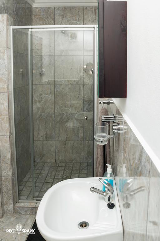 Tyday Accommodation Port Elizabeth Bagian luar foto
