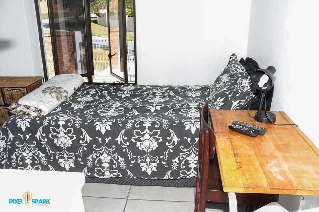 Tyday Accommodation Port Elizabeth Bagian luar foto