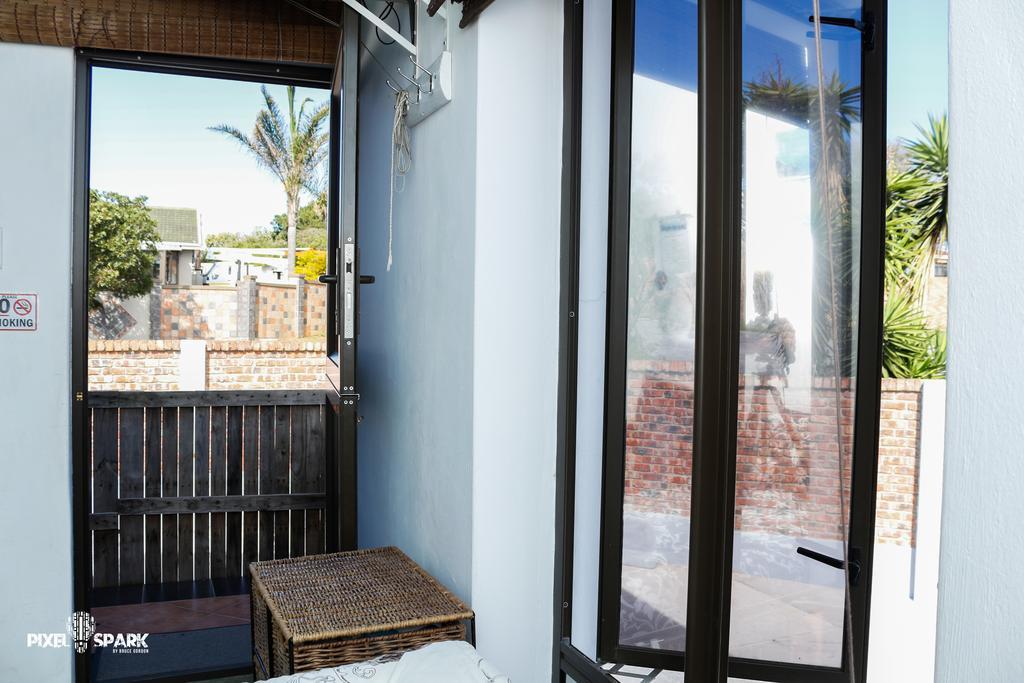 Tyday Accommodation Port Elizabeth Bagian luar foto
