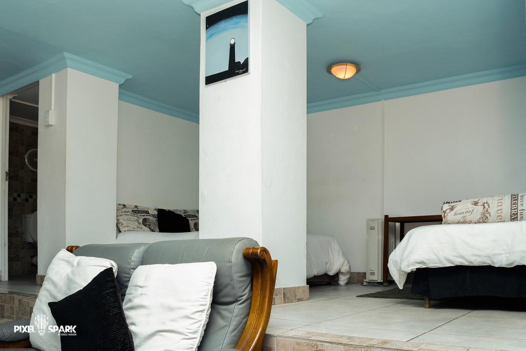 Tyday Accommodation Port Elizabeth Bagian luar foto