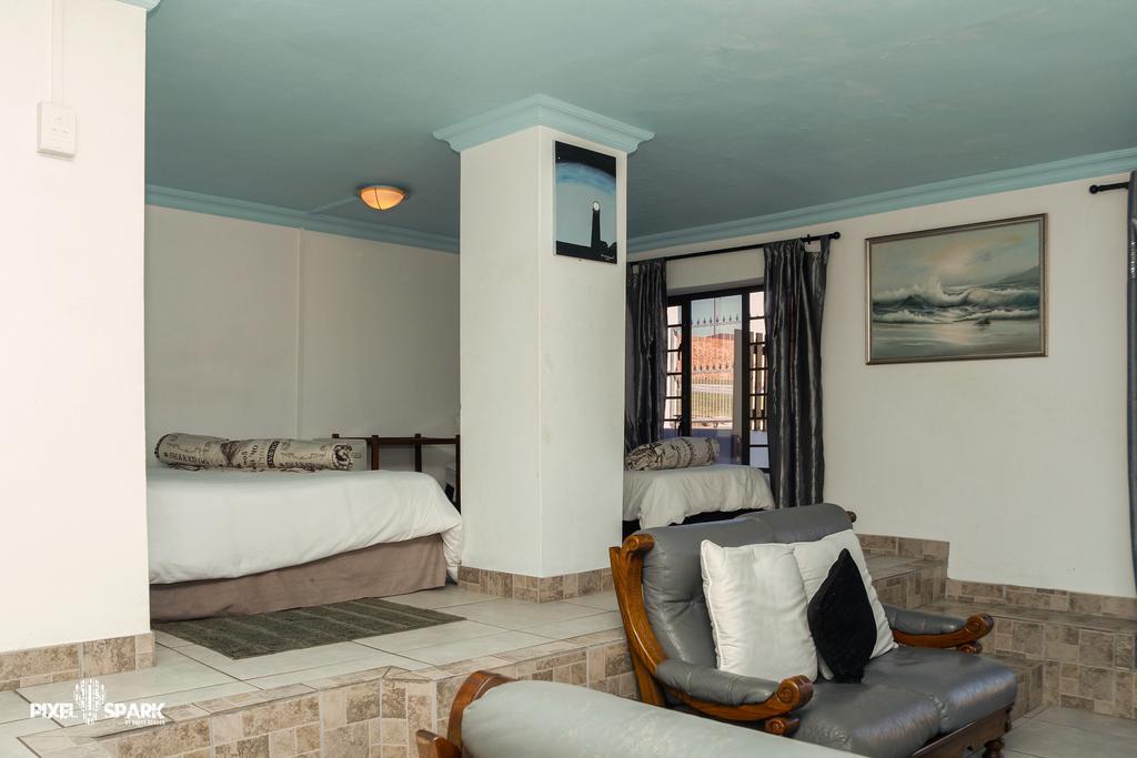 Tyday Accommodation Port Elizabeth Bagian luar foto