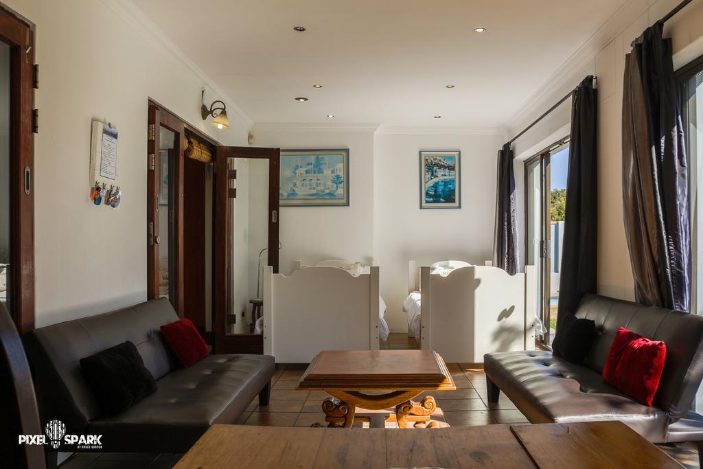 Tyday Accommodation Port Elizabeth Bagian luar foto